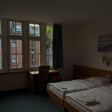 Stadthotel Kolpinghaus - Vier Ecken Werne Exteriör bild