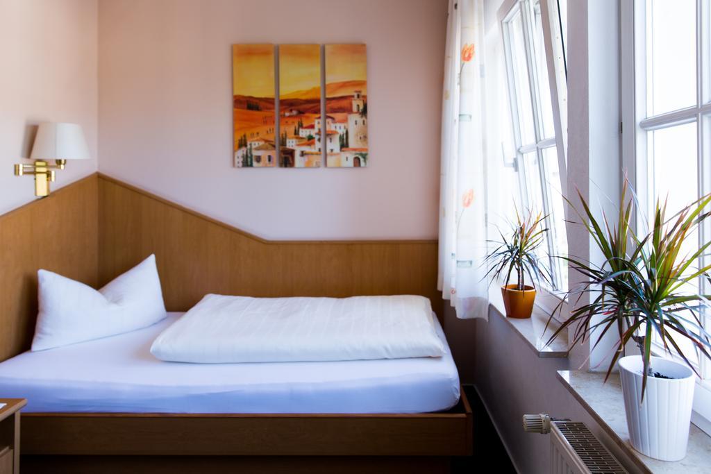 Stadthotel Kolpinghaus - Vier Ecken Werne Rum bild